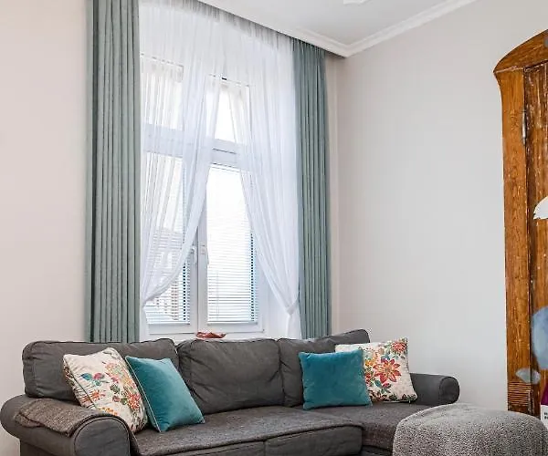 Cherry House * بيدغوستيا